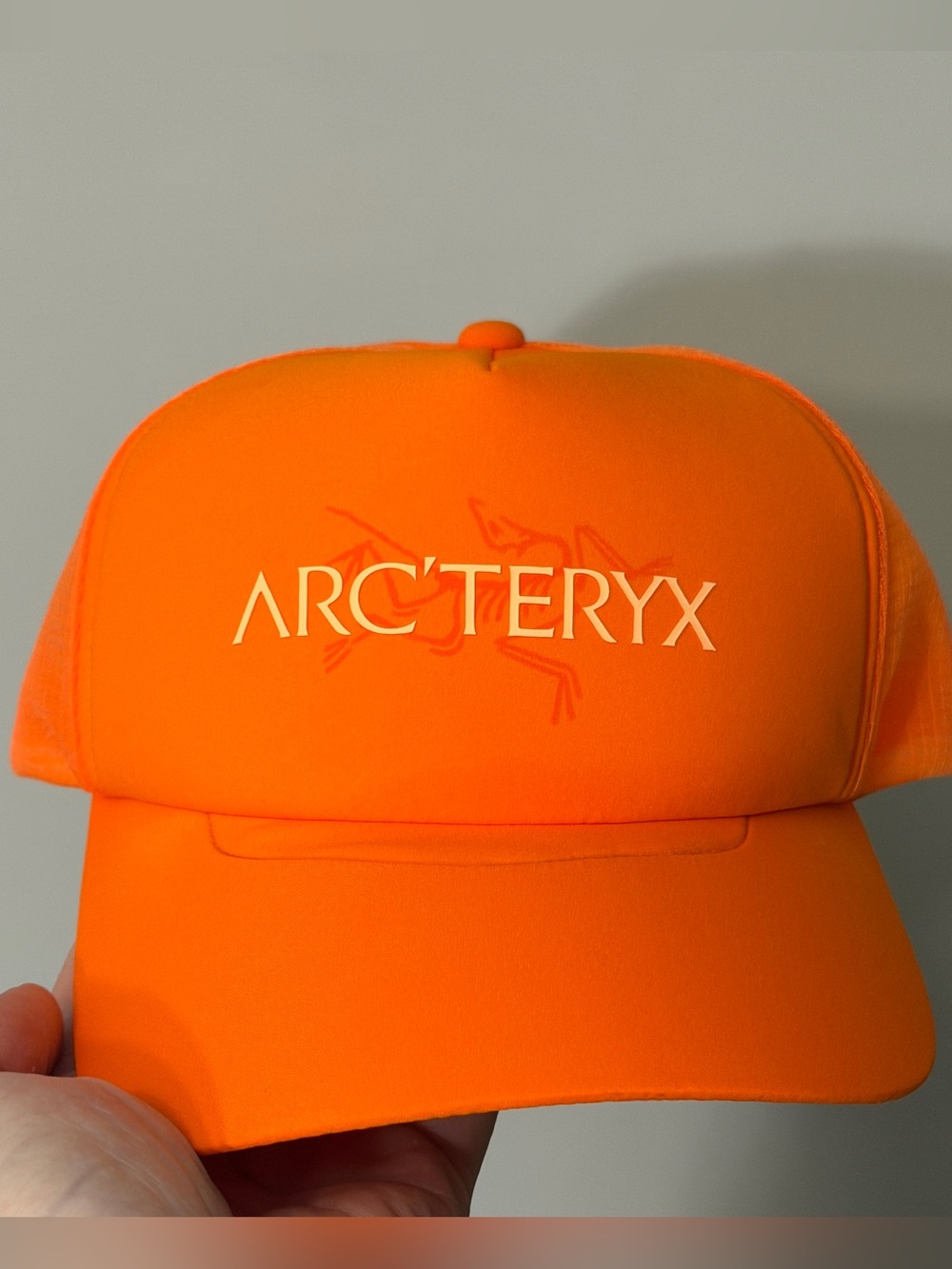 Arc'teryx orange trucker cap Size L